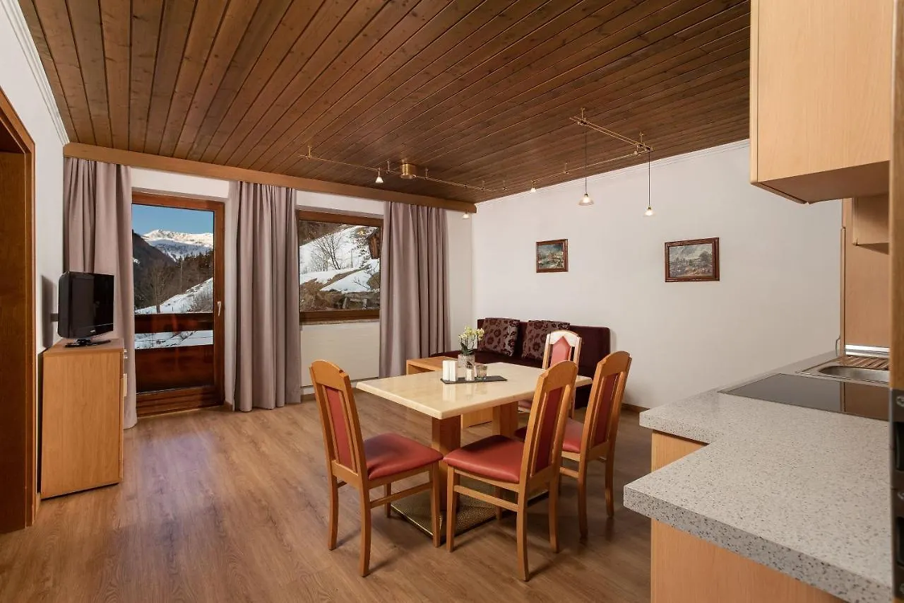 Appartementhaus Tannenberg Saalbach-Hinterglemm 0*,  Austria